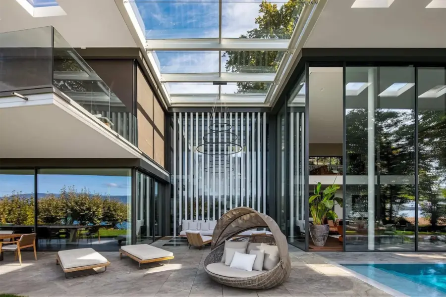 Data.-5M-homes-in-Switzerland_hero-1231x820